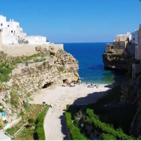 شقة Locazione Turistica Casa Adua بولينيانو آ ماري المظهر الخارجي الصورة