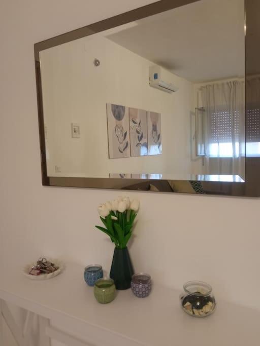 شقة Locazione Turistica Casa Adua بولينيانو آ ماري المظهر الخارجي الصورة